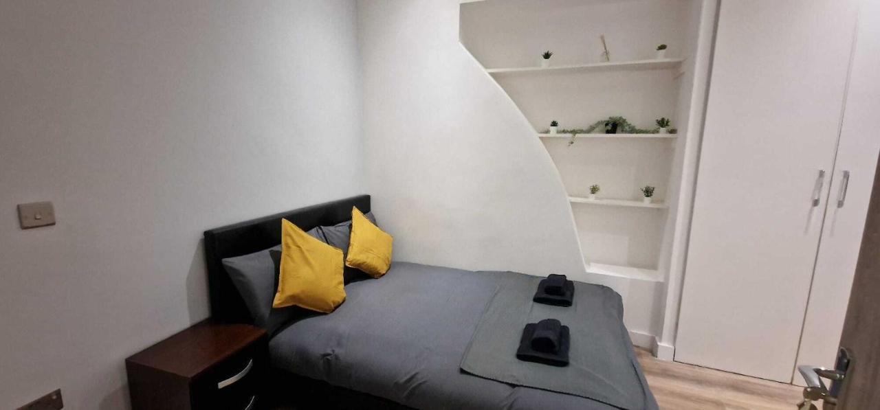 Sapphire Strathnairn Apartment Cardiff Eksteriør bilde